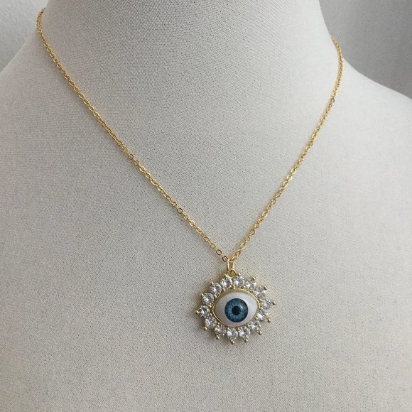 Sparkly Evil Eye Necklace - Picture 3 of 3